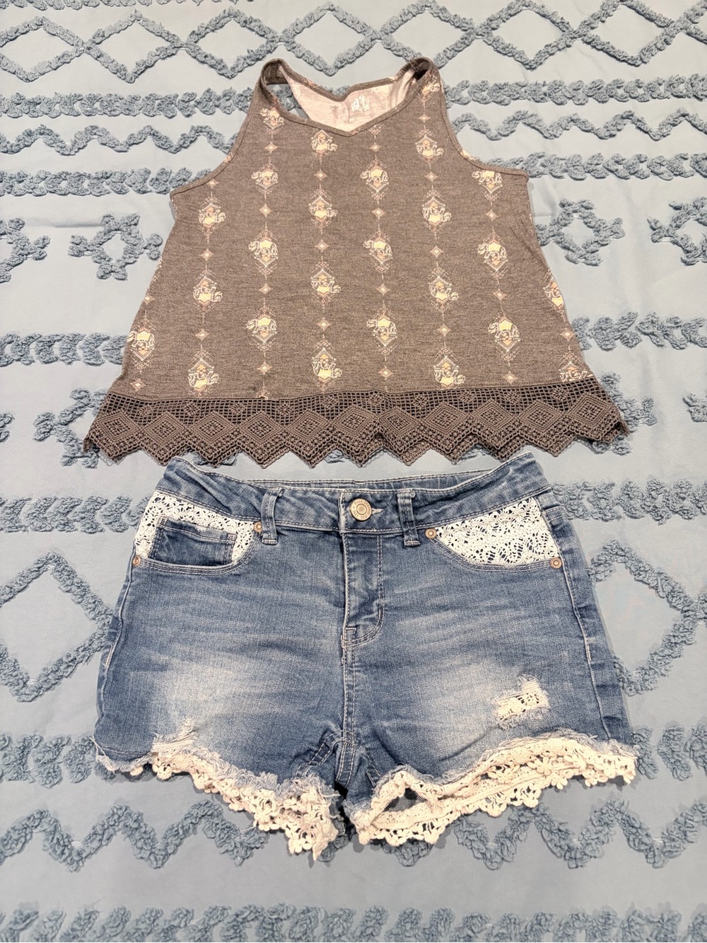 Mudd Girls Outfit Bundle Size 12 Crochet Lace Denim Shorts & Boho Tank Top